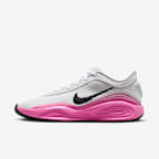 「さやか」Nike Hustle Academy EP G.T. Hustle Academy Basketball Shoes. Nike CA
